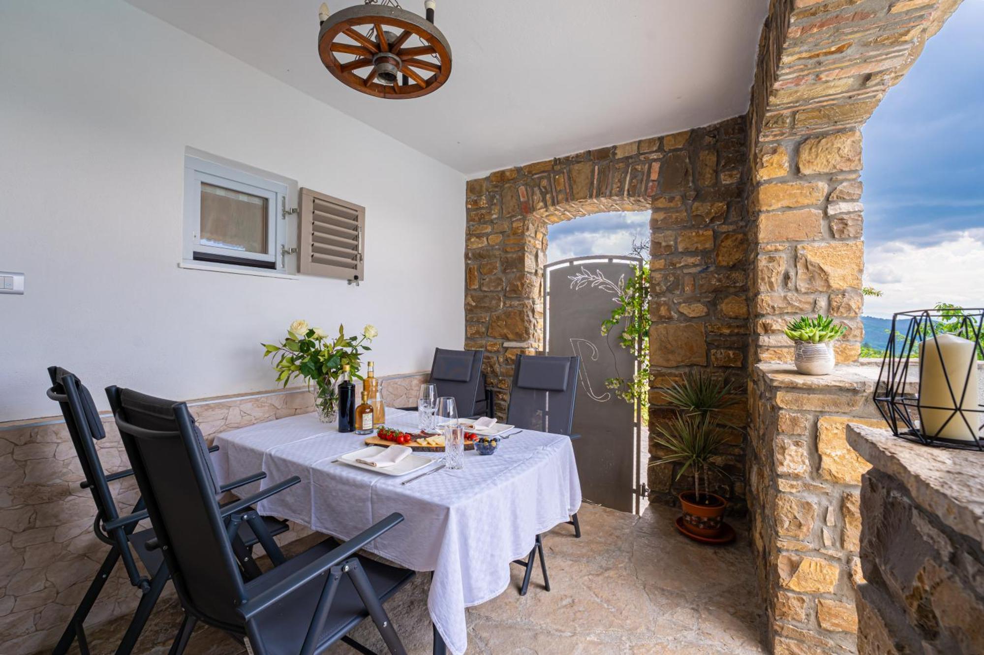 Holiday Home Belveder Motovun Livade Eksteriør billede