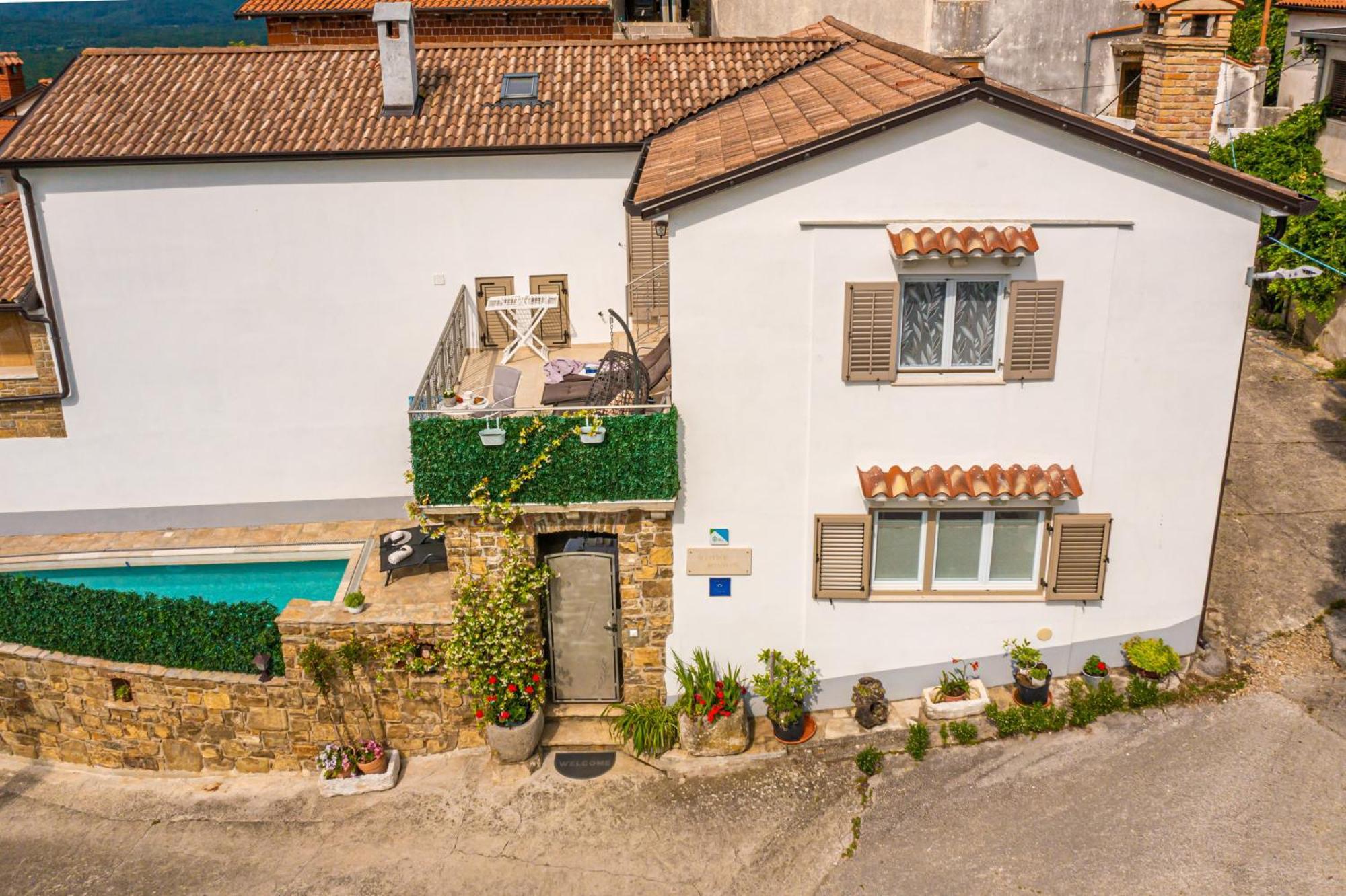 Holiday Home Belveder Motovun Livade Eksteriør billede