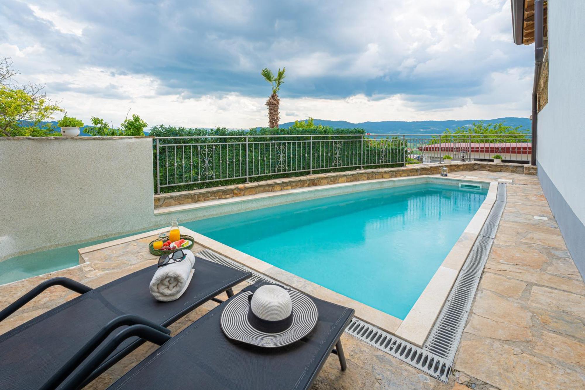 Holiday Home Belveder Motovun Livade Eksteriør billede
