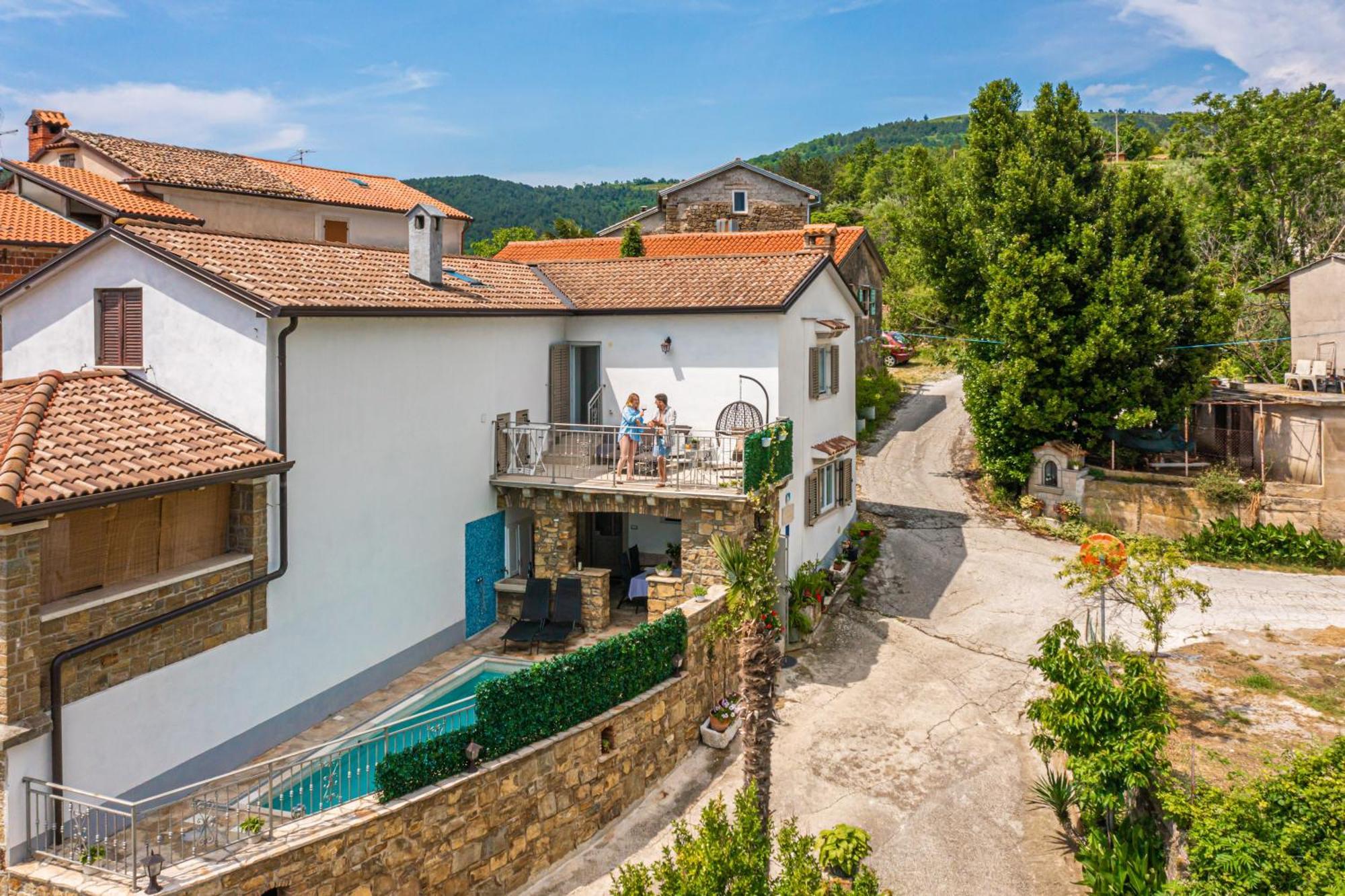 Holiday Home Belveder Motovun Livade Eksteriør billede