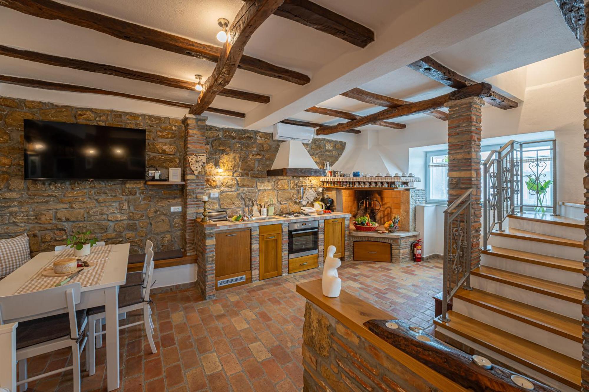 Holiday Home Belveder Motovun Livade Eksteriør billede