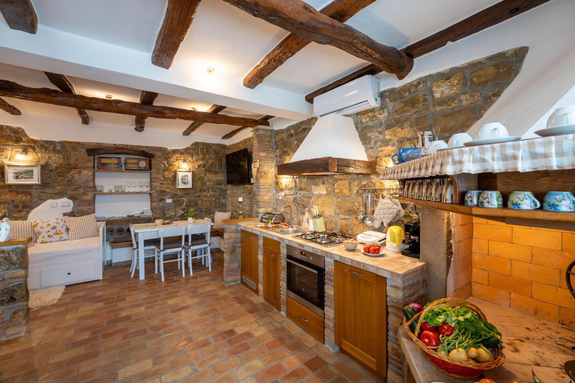 Holiday Home Belveder Motovun Livade Eksteriør billede