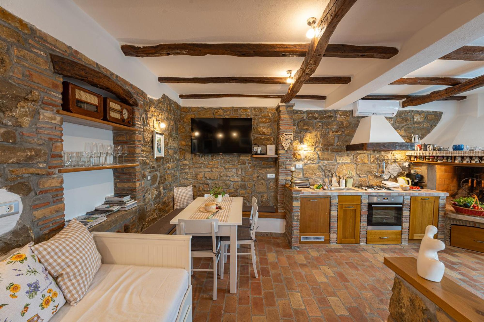 Holiday Home Belveder Motovun Livade Eksteriør billede