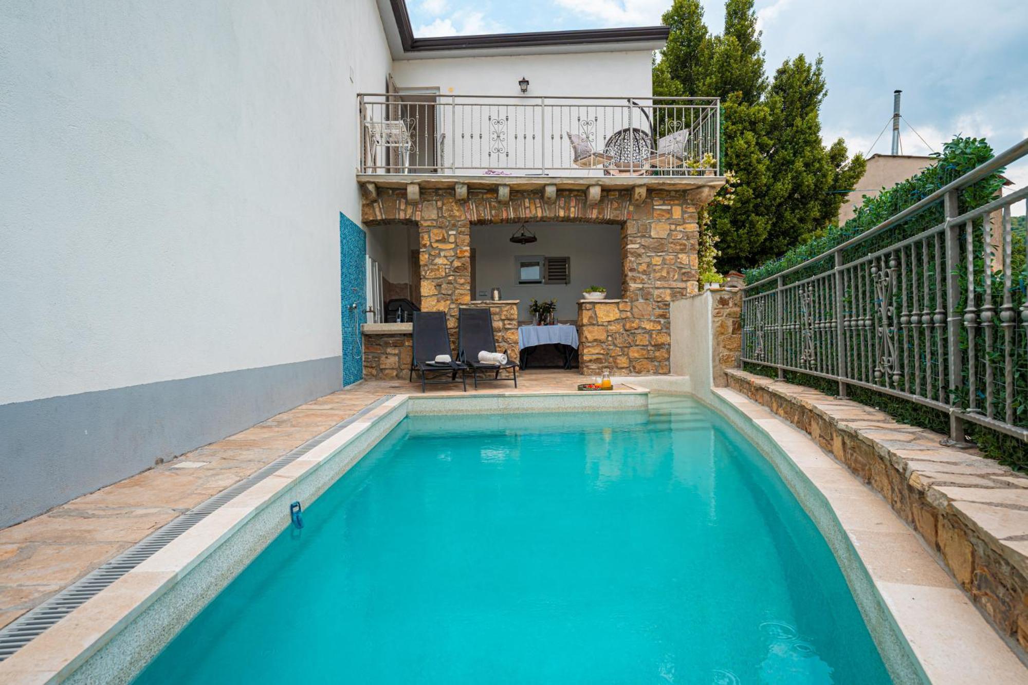 Holiday Home Belveder Motovun Livade Eksteriør billede